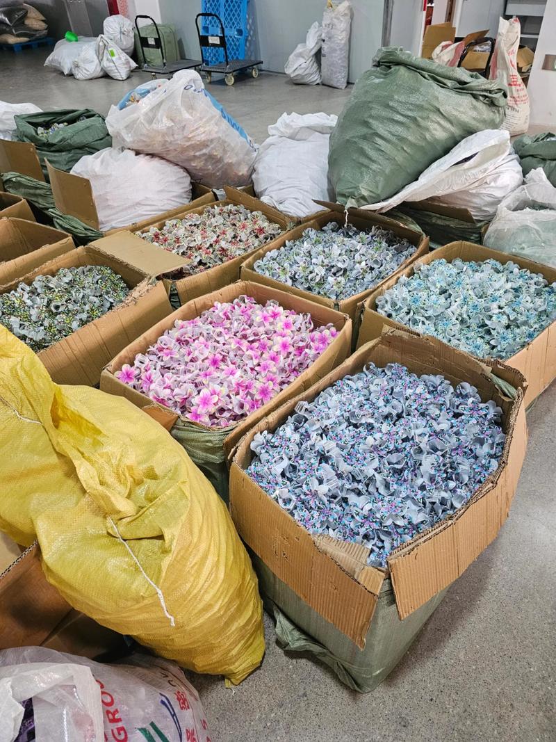 线上零售：电商行业的风云变化与趋势